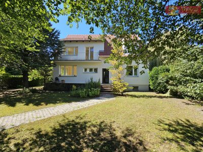 Schmuckstück inmitten Bad-Vöslaus